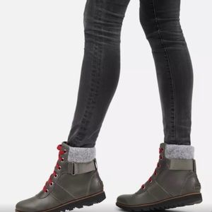 Sorel Harlowe Conquest waterproof lace up boot